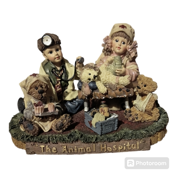 YESTERDAYS CHILD the Boyds Bear Collection "The Animal Hospital" - Picture 2 of 4